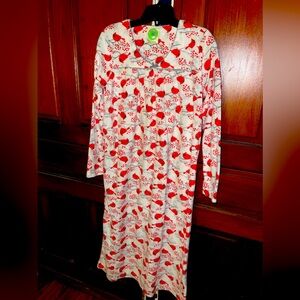 White Orchid Super Soft Red Cardinal Bird Long Pajamas. Size Small